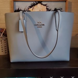 Coach tote